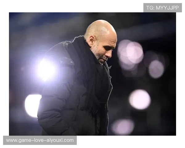 费耶诺德盯德布劳内式调动者：解码场上智慧，打造战术大师